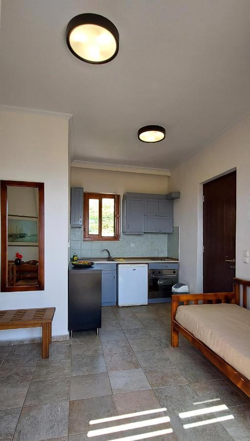 Doma Apartments Falasarna Exterior photo